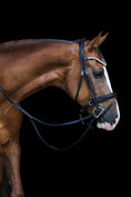 Bild in Galerie-Betrachter laden, Anatomische Softleder Trense Dublin schwarz mit silbernen Beschlägen von der Marke Ascot Reitsportartikel.