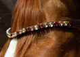 Load image into Gallery viewer, Brauner Stirnriemen Majestic (Nr. 109.) mit großen roségoldfarbenen Glitzersteinen von der Marke Ascot Reitsportartikel.
