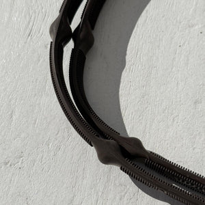 Gummizügel mit Noppen und innenliegenden Stegen (Braun)