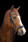 Bild in Galerie-Betrachter laden, Trense Hannover - Ascot Reitsportschwarz lack/ schwarzer Strass mit silbernen Beschlägen
